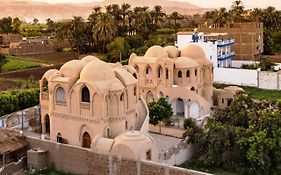 Leyla Eco Resort Queen Suites